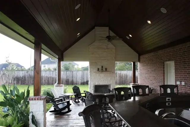 Covered outdoor living area